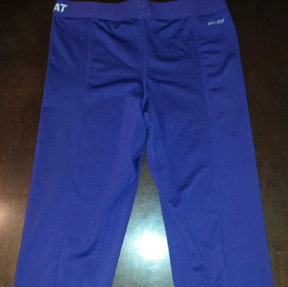 Nike Pro Combat Dri-Fit Compression Capris! - Picture 1 of 3